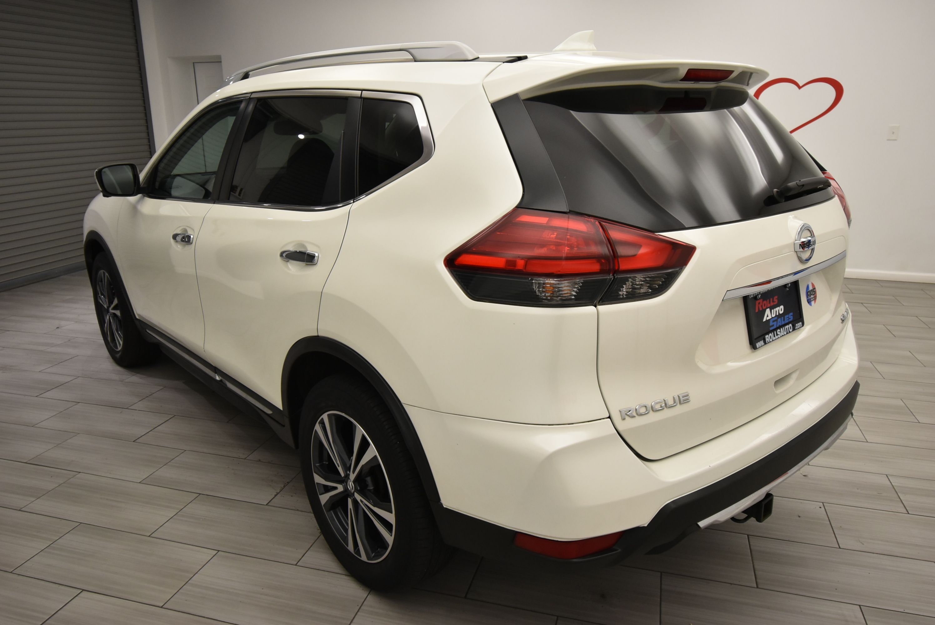 2017 Nissan Rogue Sl Awd With Navigation & Awd